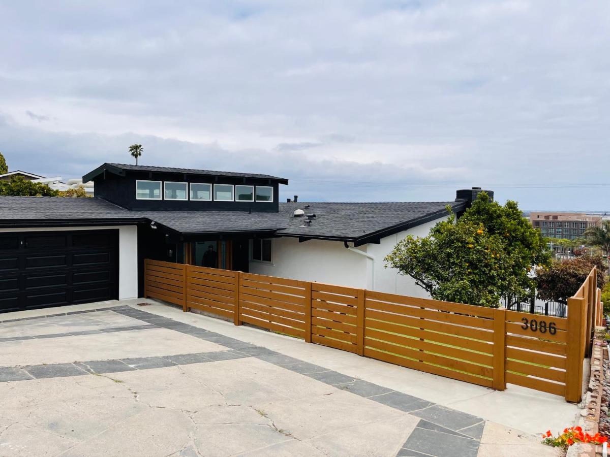 5-Star Hillside Home With Coastal Views, Gameroom, Pool, Hot Tub, 8 People Max Occupancy, 2024 Remodel, New Management, Free Parking Ventura Buitenkant foto